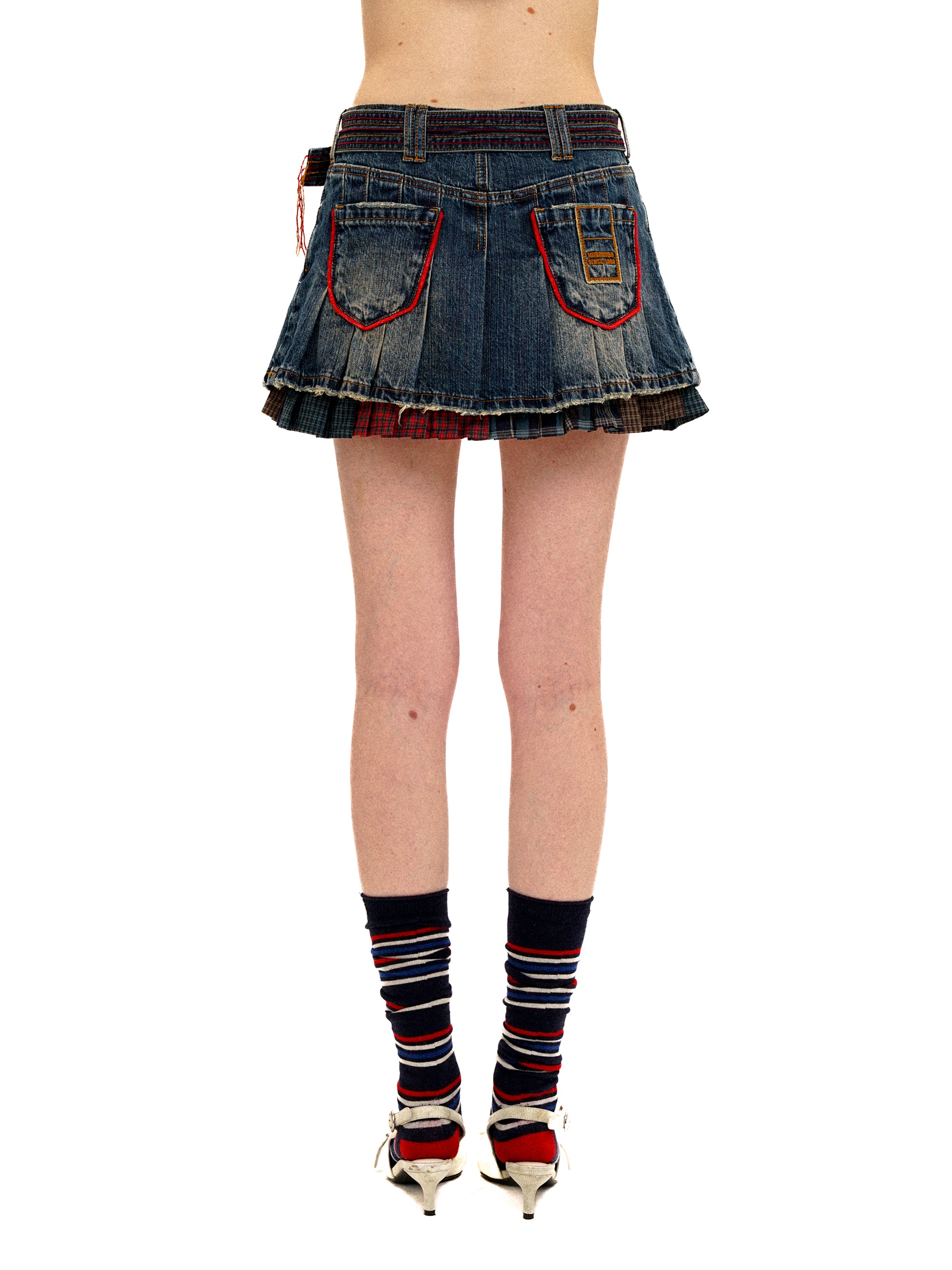 *Color-blocked plaid pleated mini skirt