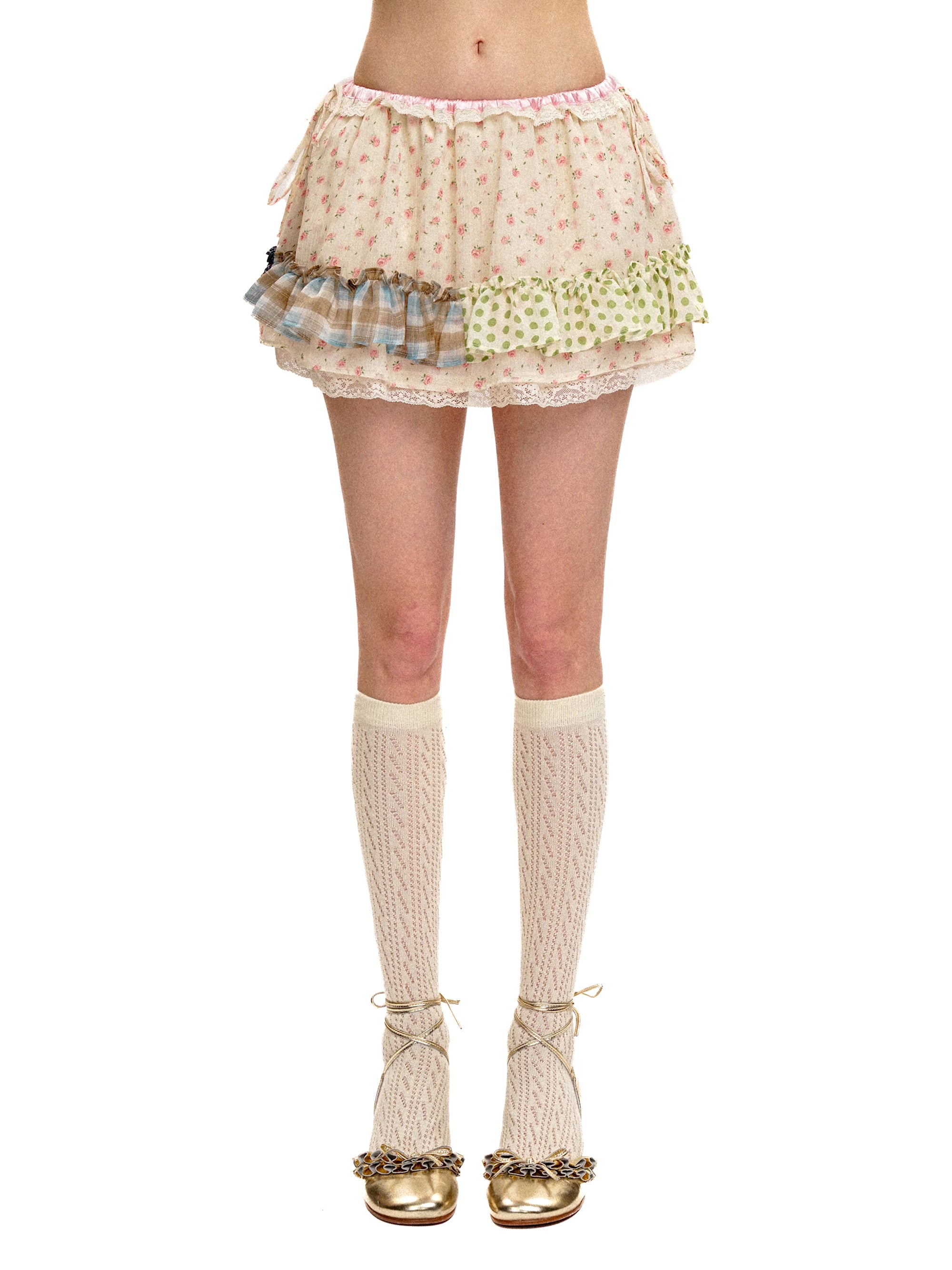 *Pleated floral print mini skirt