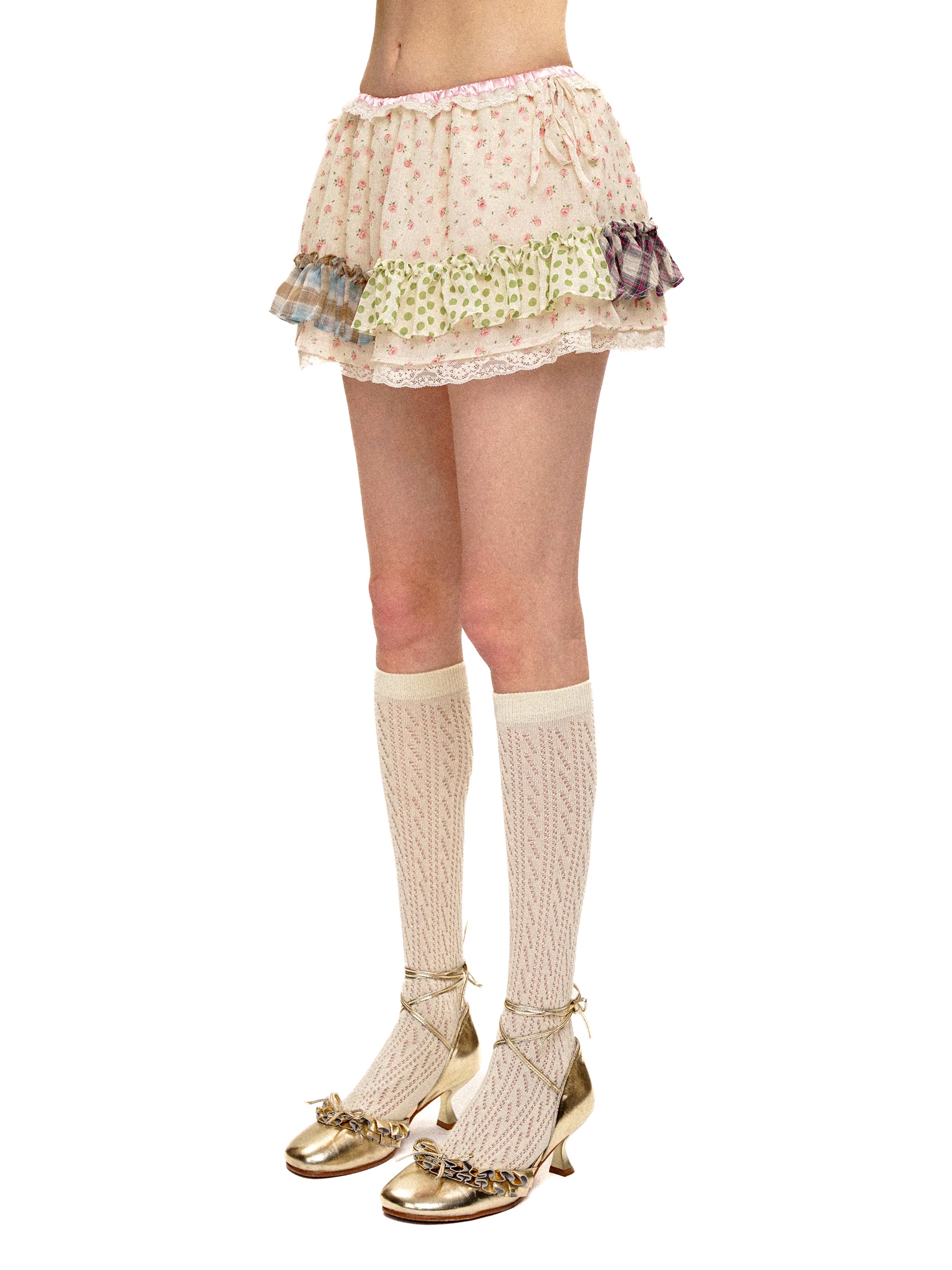 *Pleated floral print mini skirt