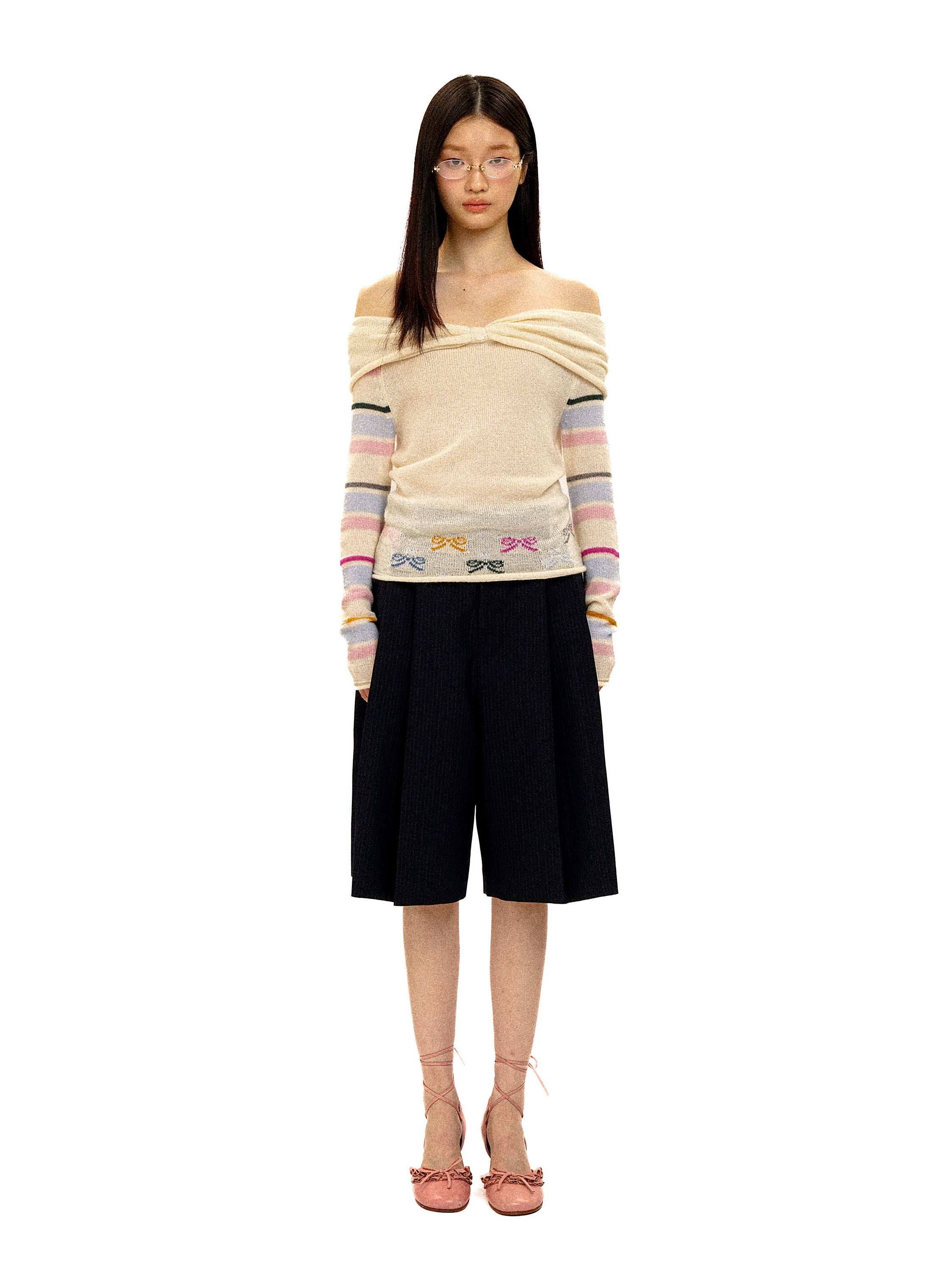 *Striped bow sweater