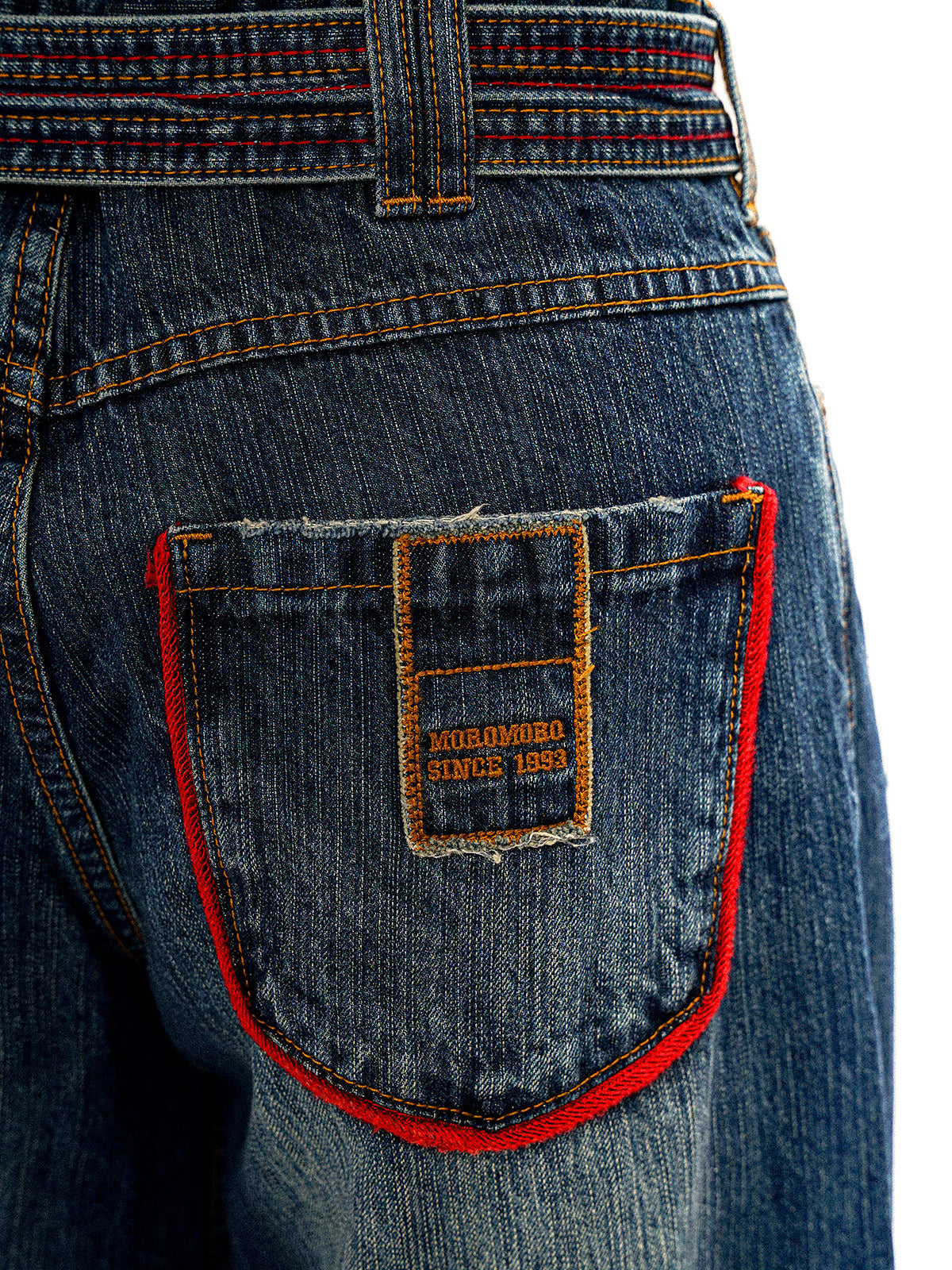 *Colored chain-belt jeans