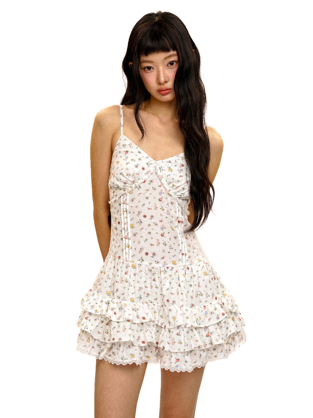 *Floral lace multi-layered camisole dress