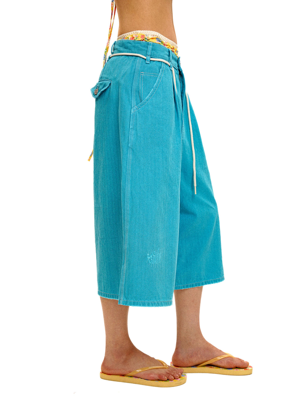 *Vintage wide-leg cropped pants