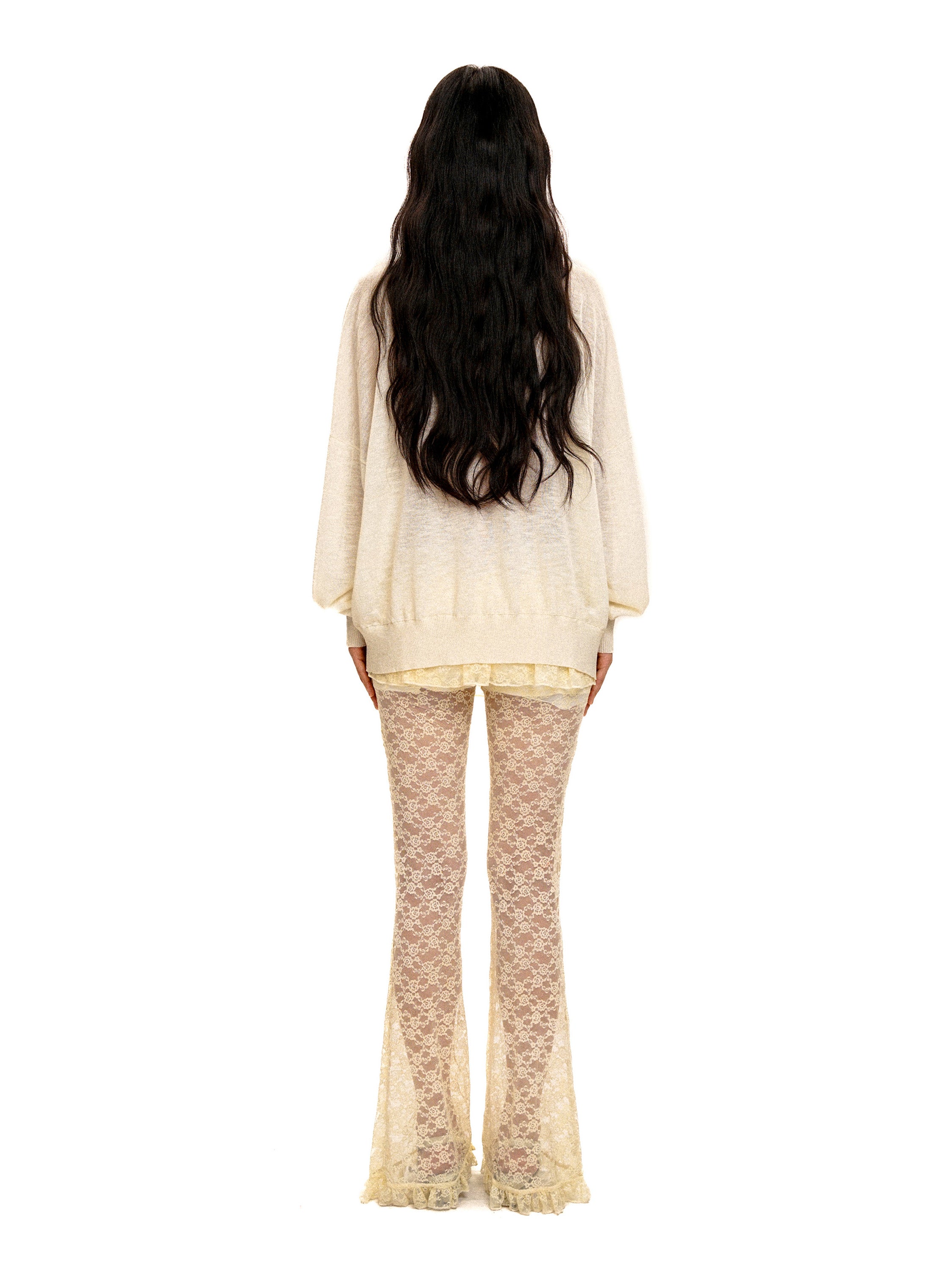 *Springtime diamond V-neck sweater