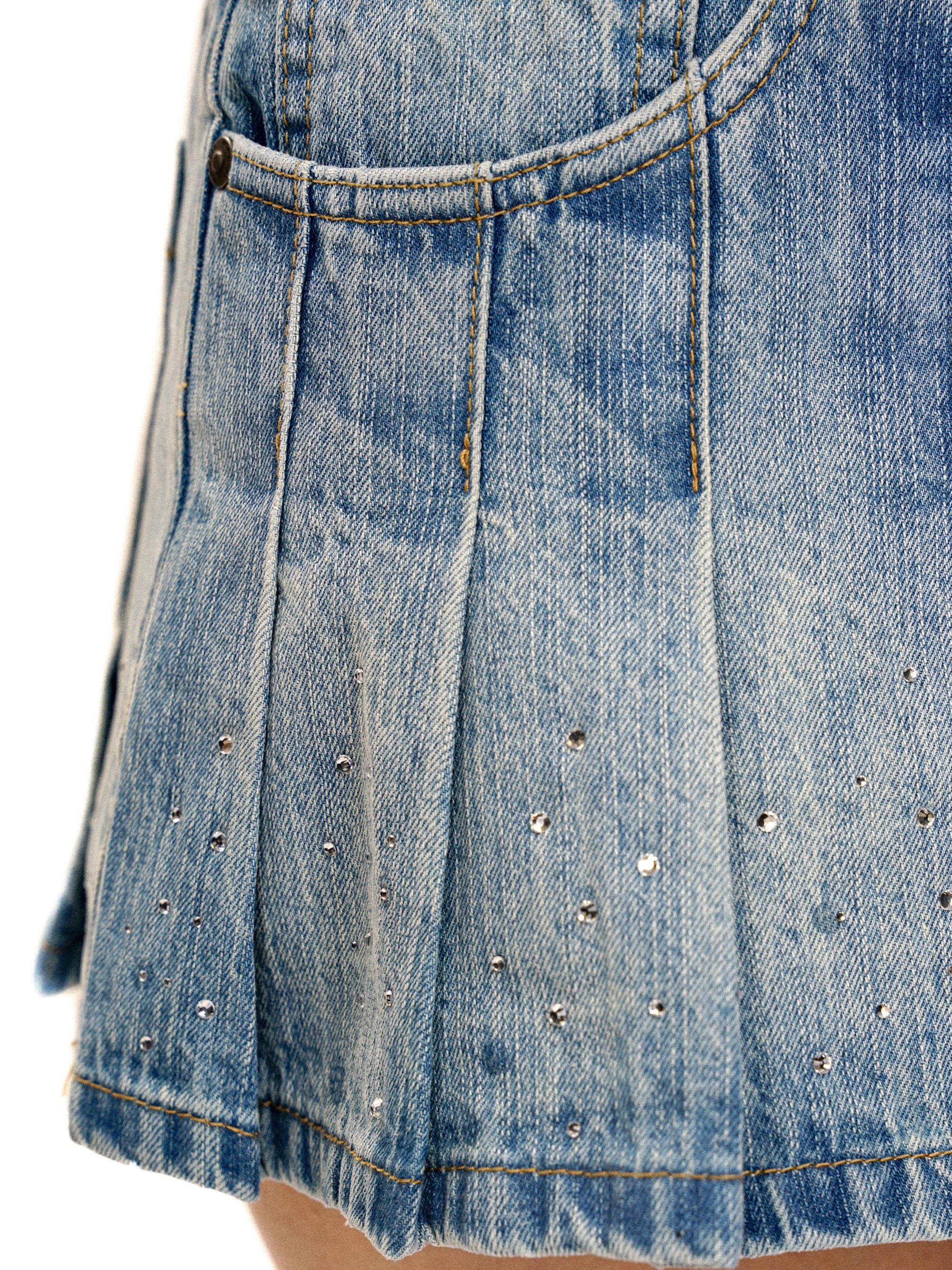 *Pleated denim mini skirt