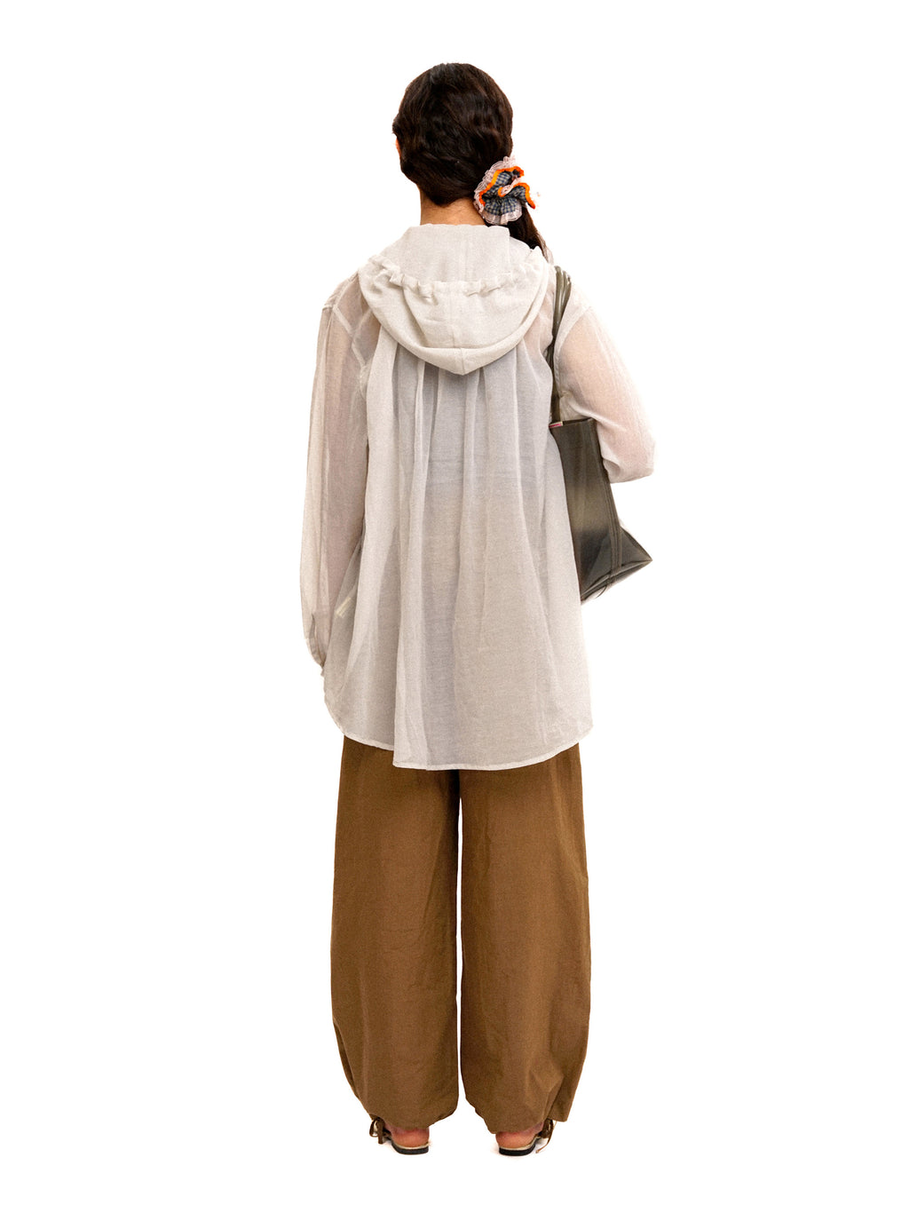 *Ruffled hooded shirt