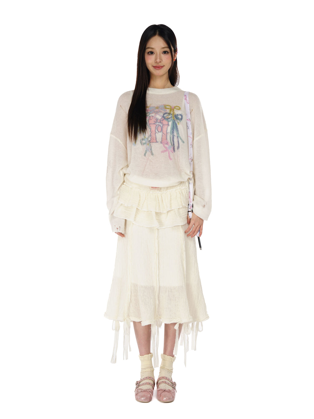 *Bow-tie round neck sweater