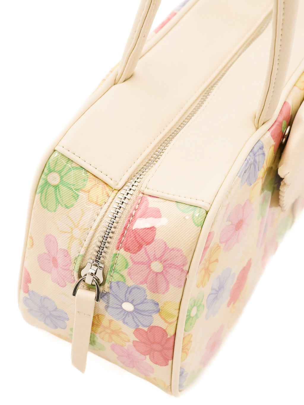 *Deconstructing Doll Collar Underarm Bag