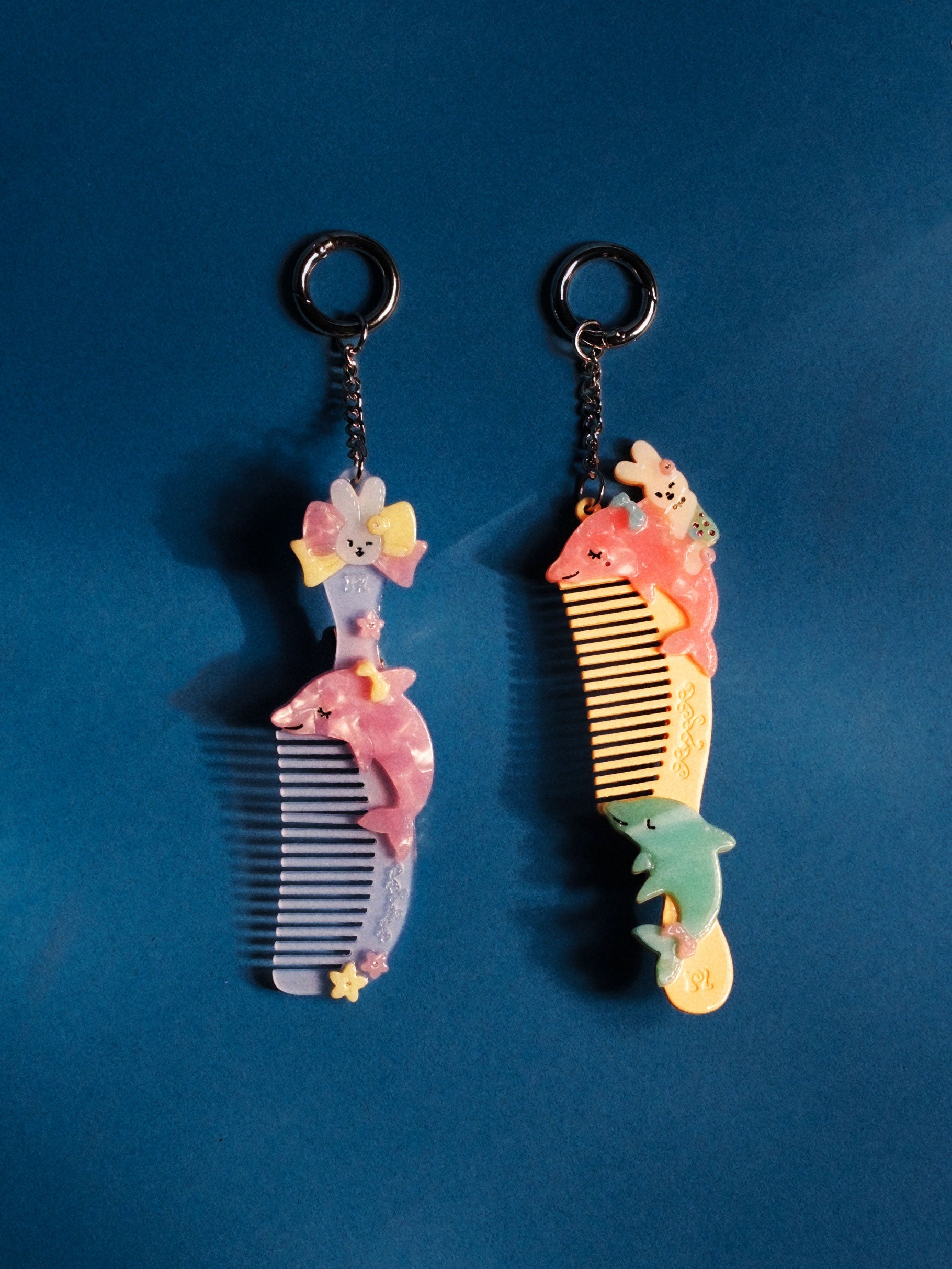 *Dolphin comb hair clip pendant