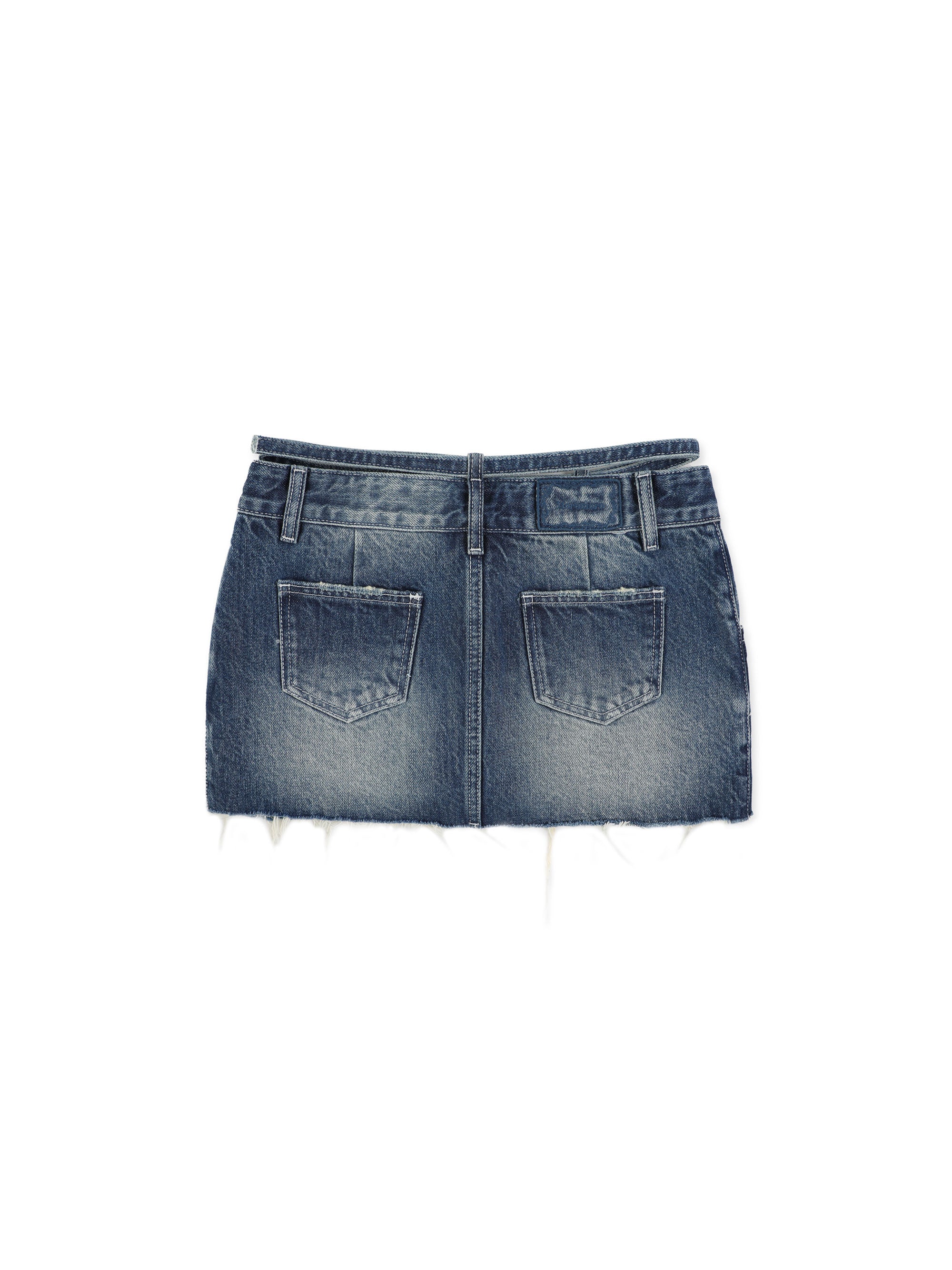 *Star-patterned rhinestone belt mini skirt
