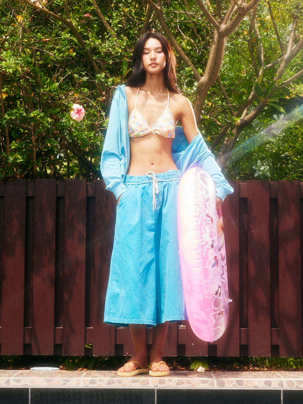 *Vintage wide-leg cropped pants