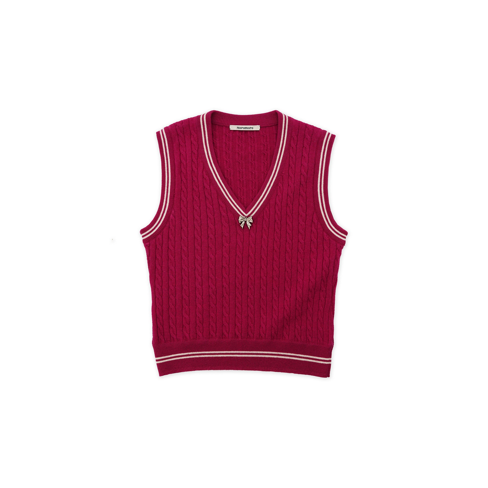 *Color-blocked cable knit bow vest