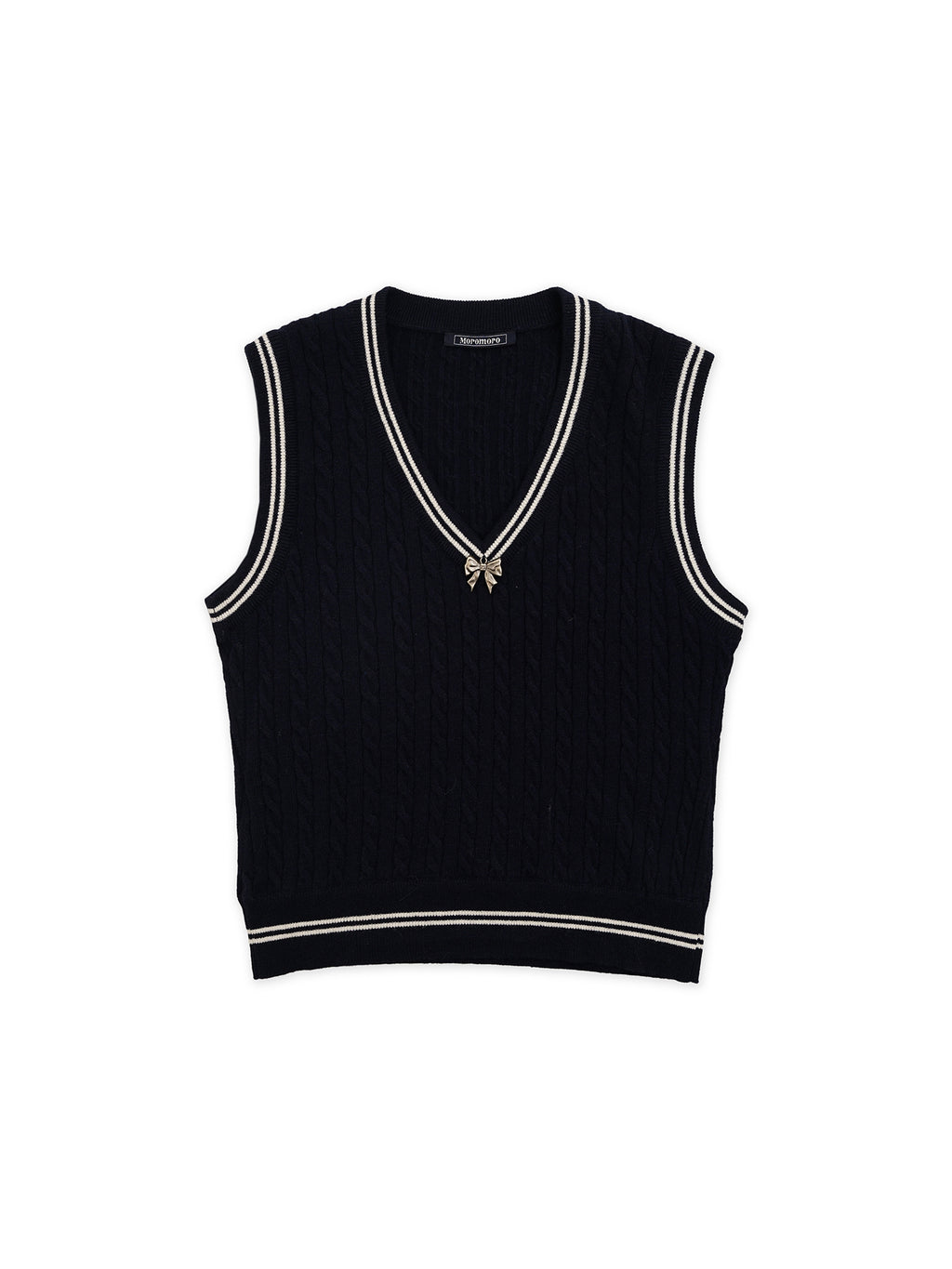 *Color-blocked cable knit bow vest