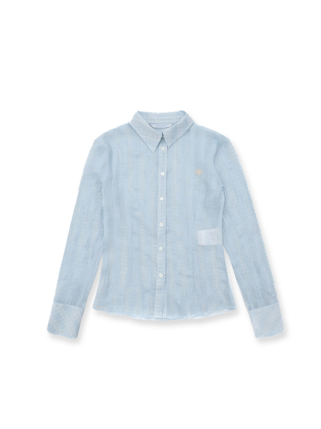 *Plaid long-sleeved shirt