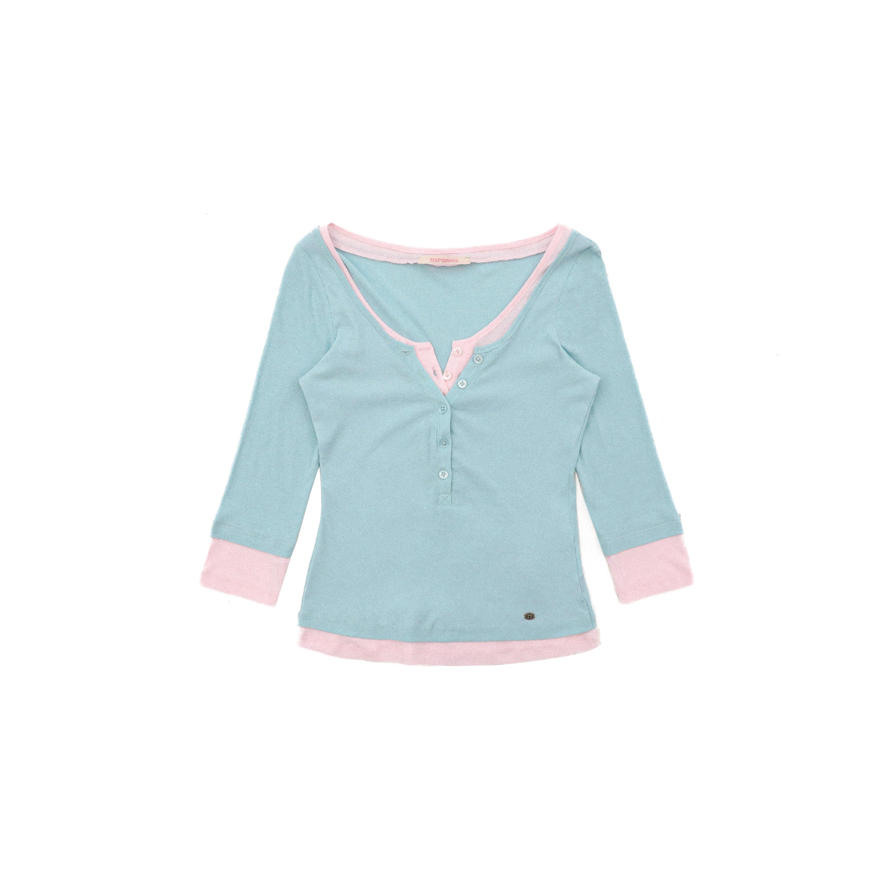 *Faux two-piece color-blocked Henley collar T-shirt