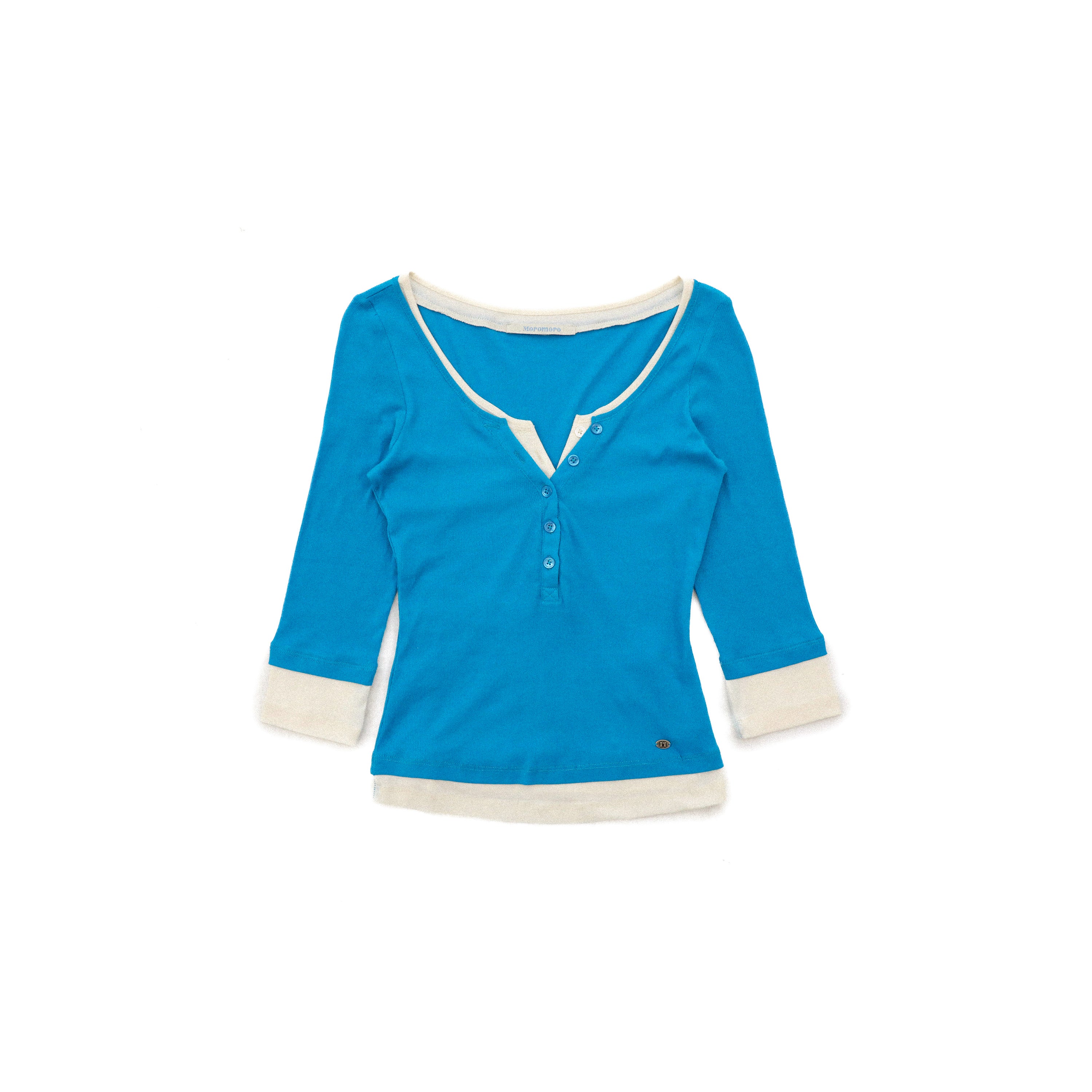 *Faux two-piece color-blocked Henley collar T-shirt