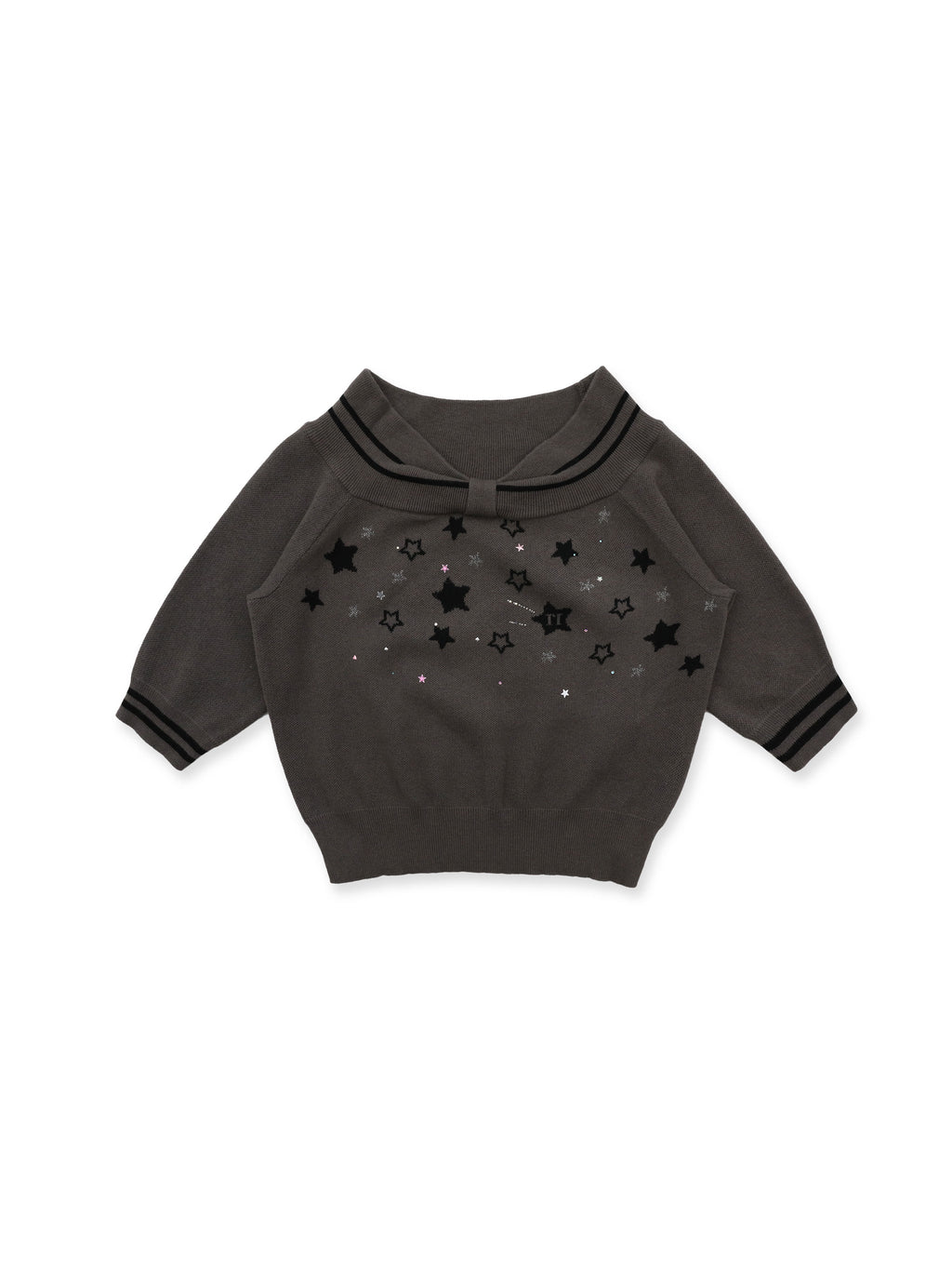 *Off-the-shoulder star-patterned short-sleeved knit top