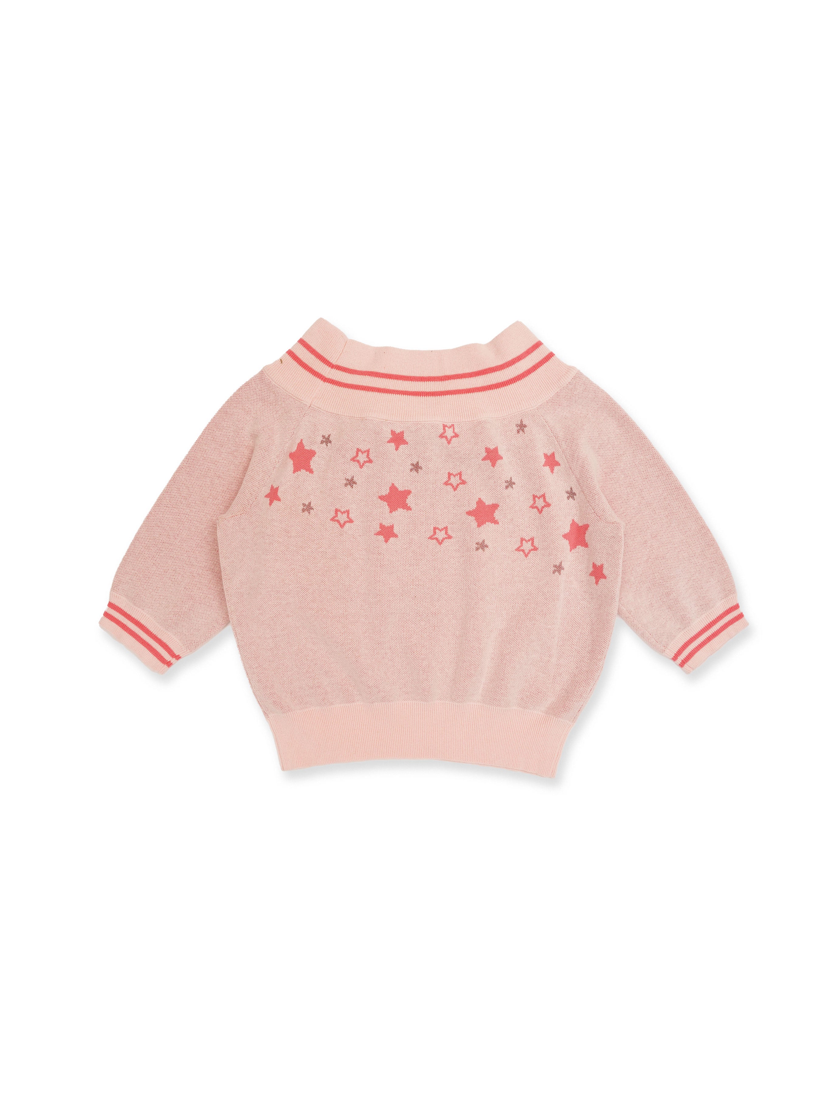 *Off-the-shoulder star-patterned short-sleeved knit top