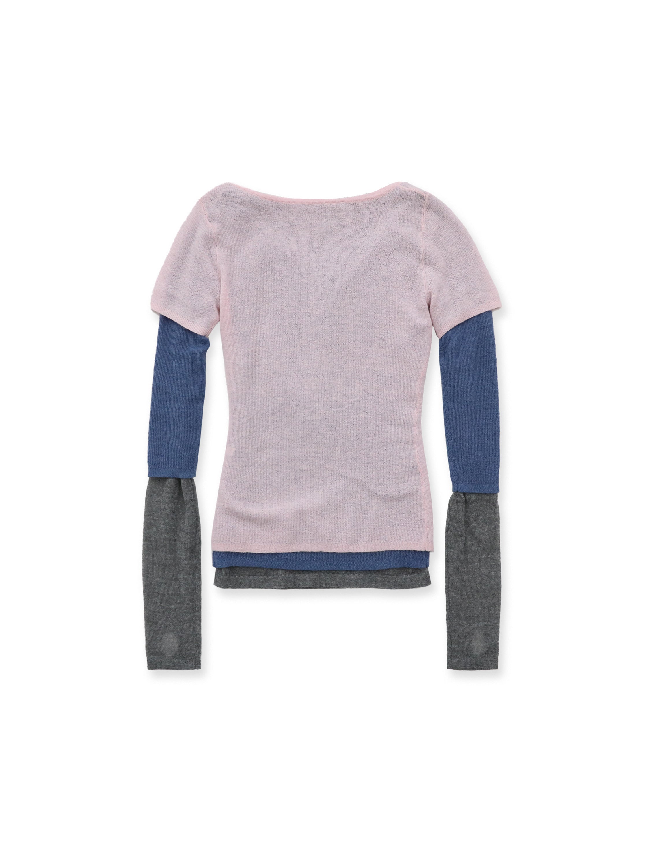 *Three layered color-blocked sweaters