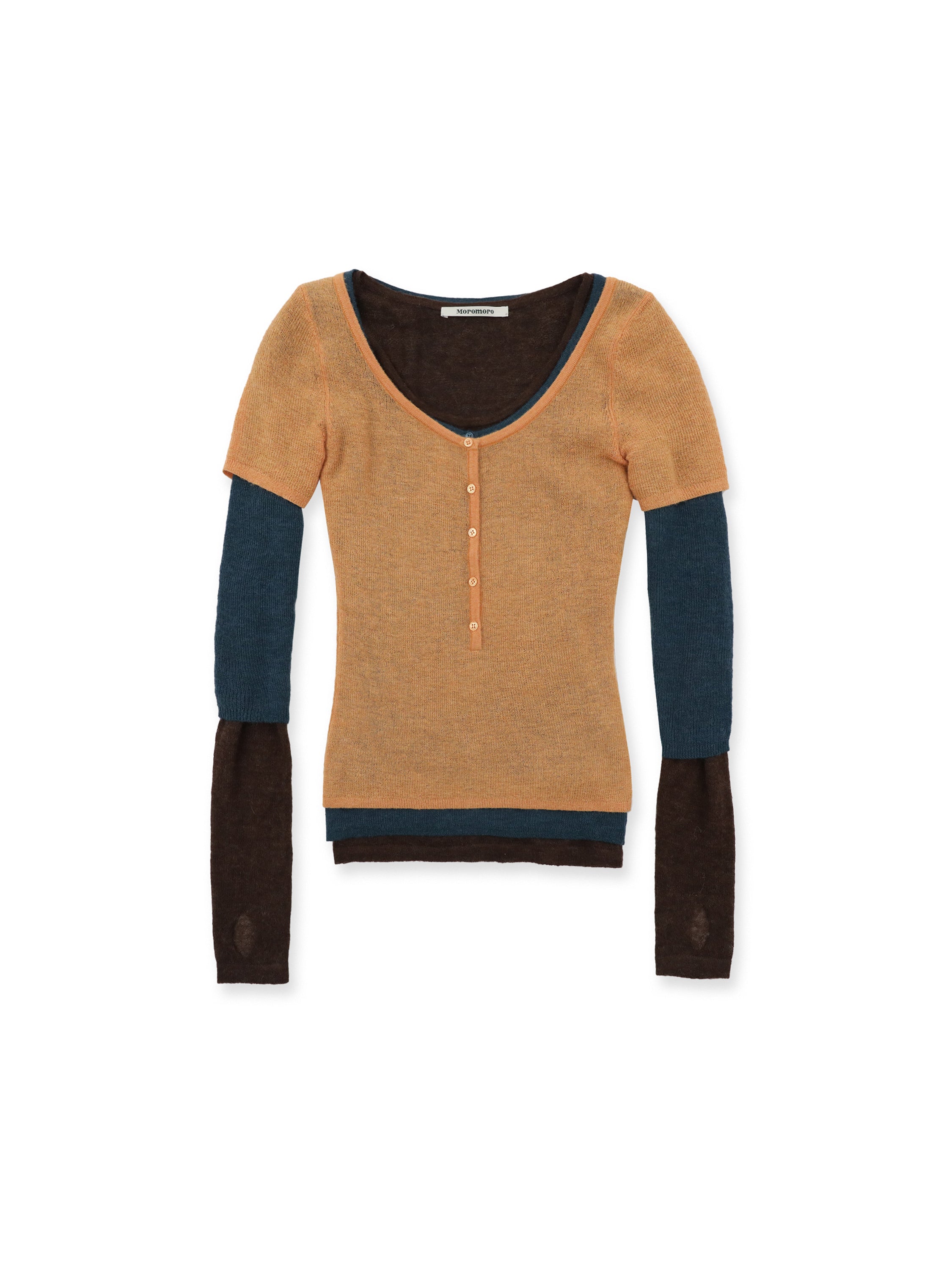 *Three layered color-blocked sweaters
