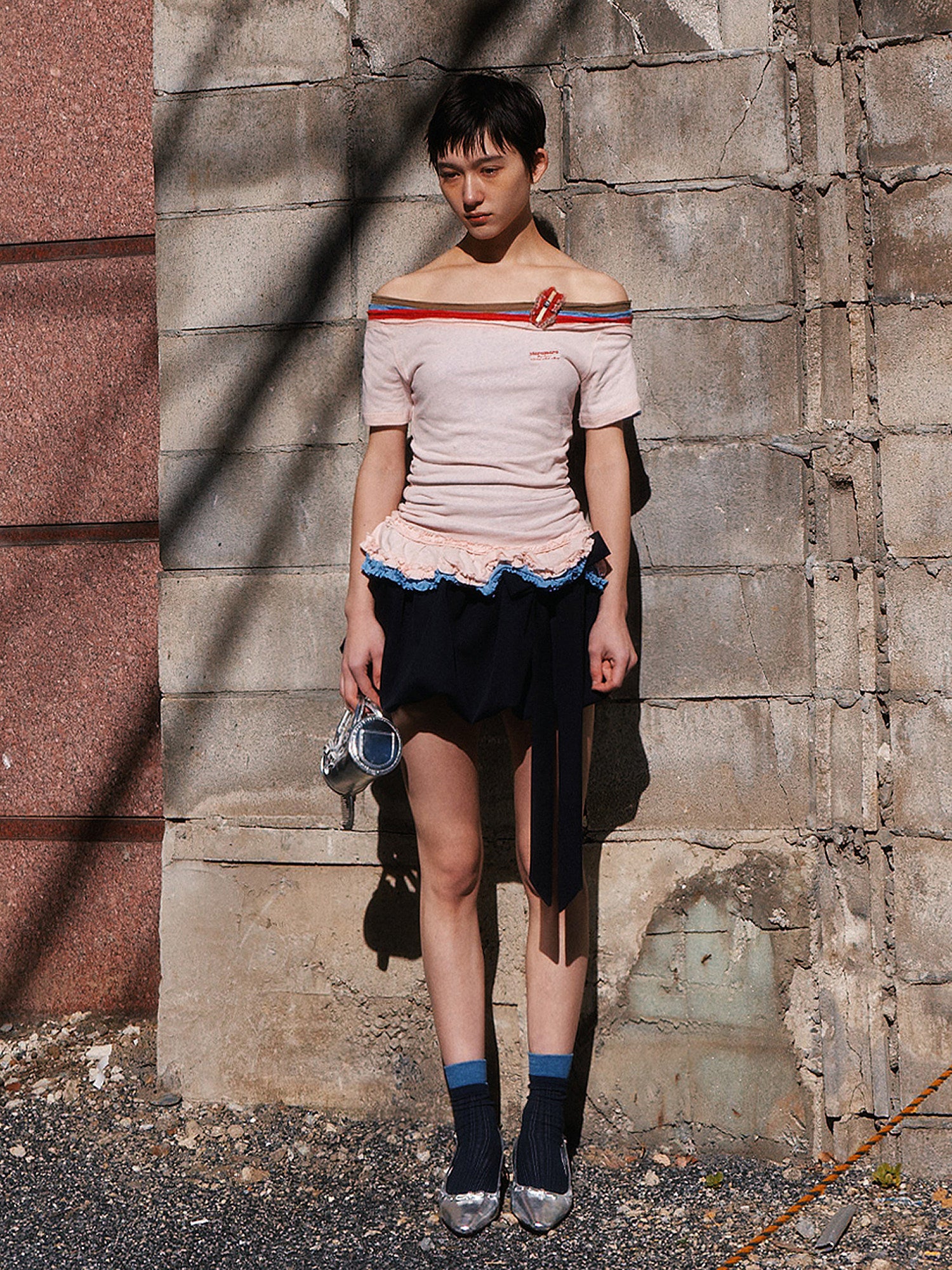 *Color-blocked lace short-sleeved T-shirt