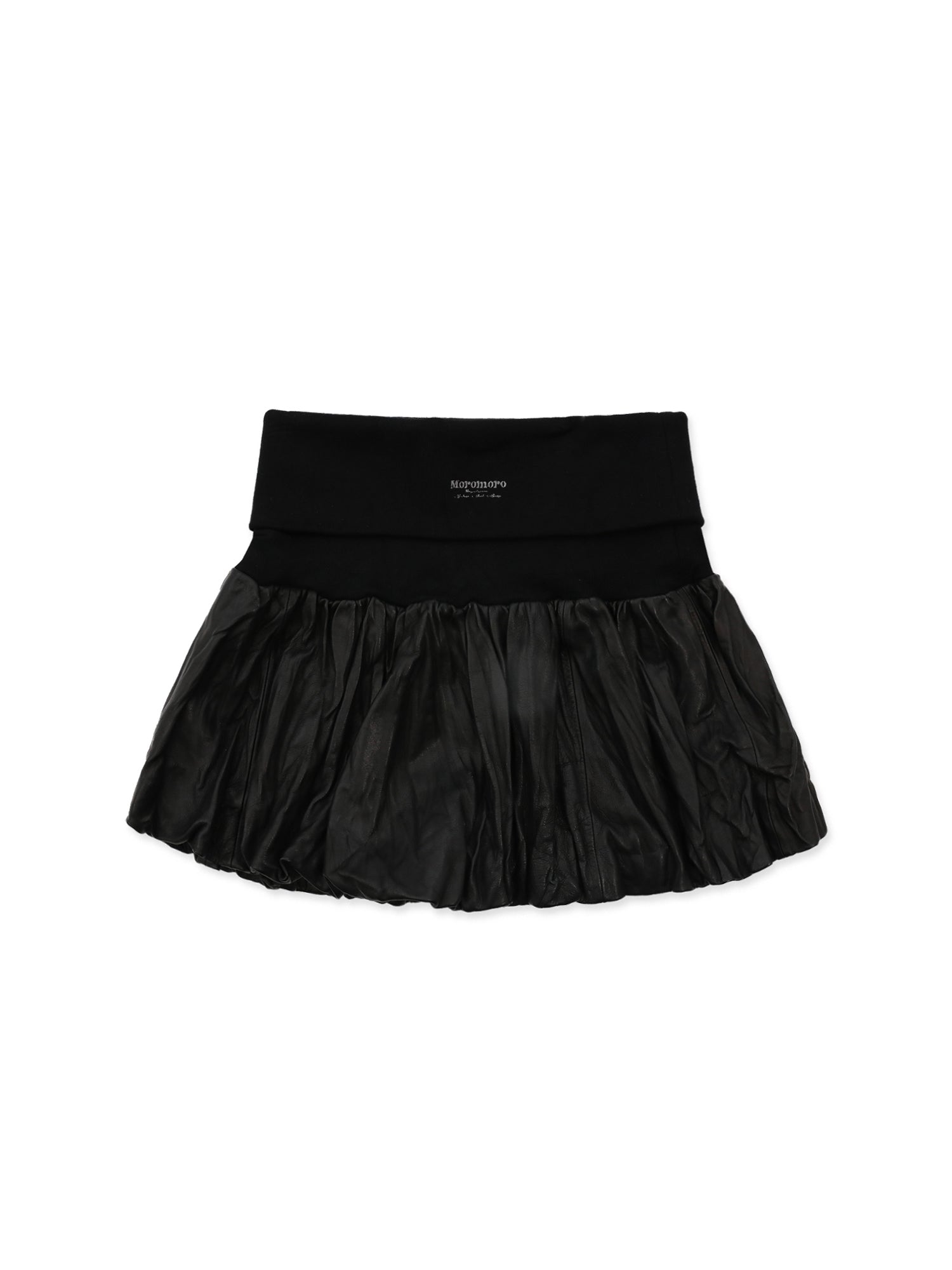 *Pleated tulip-shaped sheepskin skirt