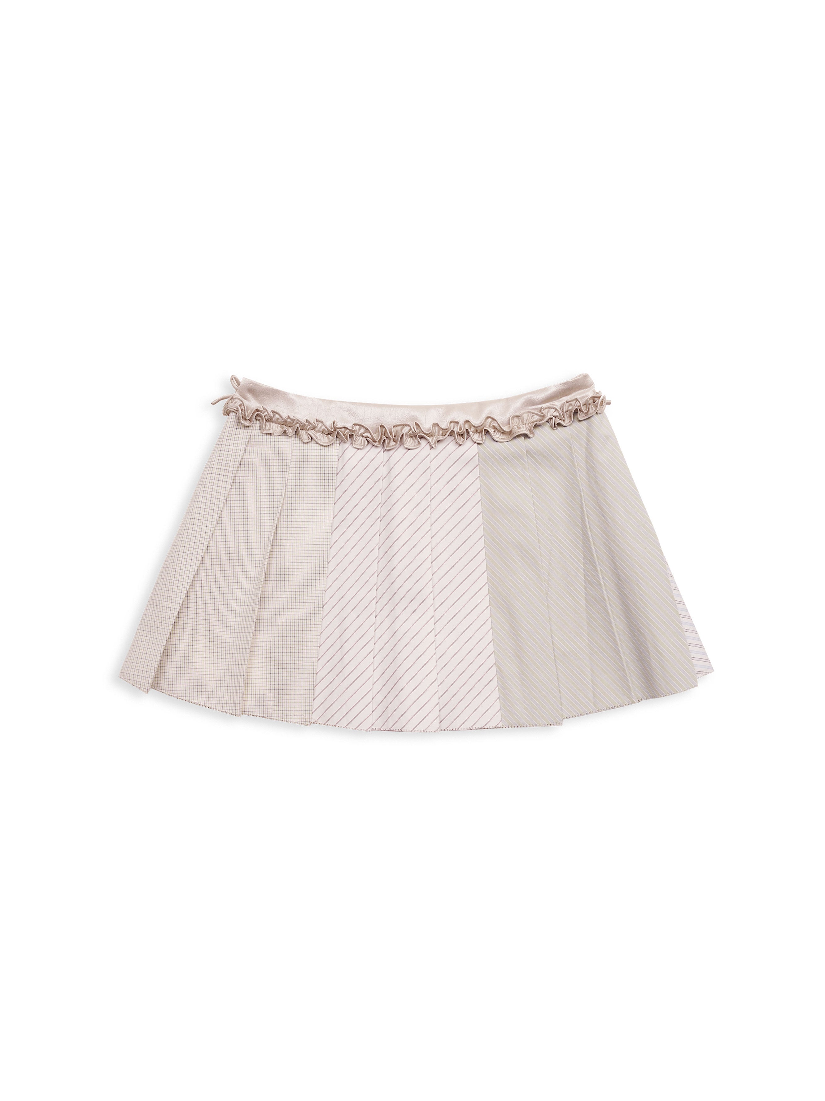 *Pleated mini skirt with ruffled trim
