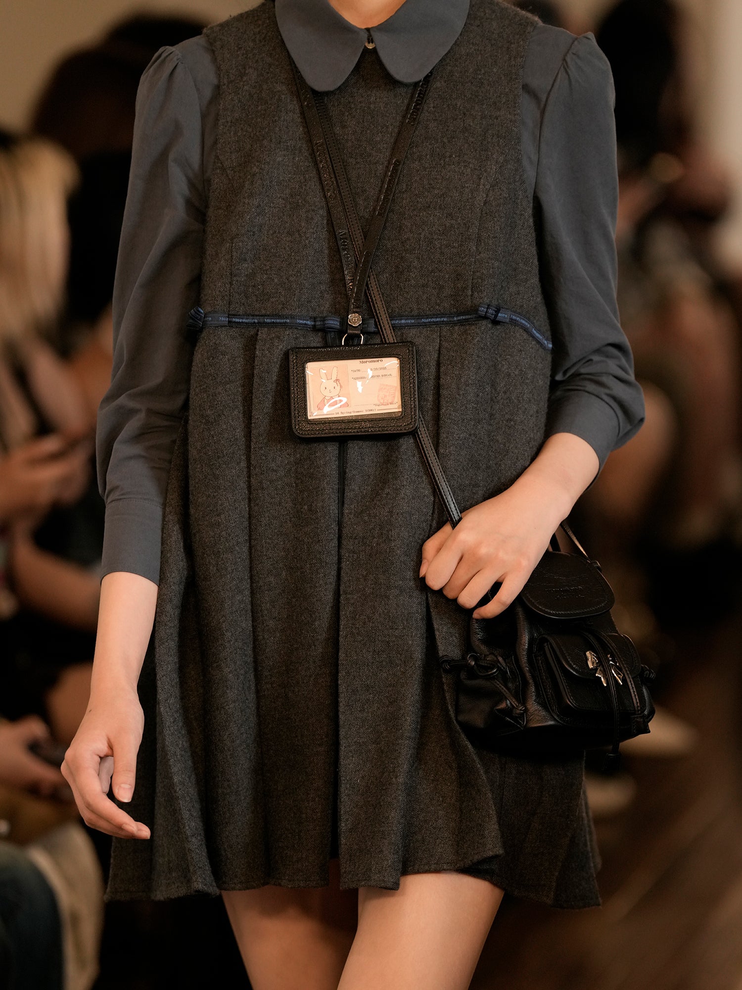 *Pleated bow-knot vest dress