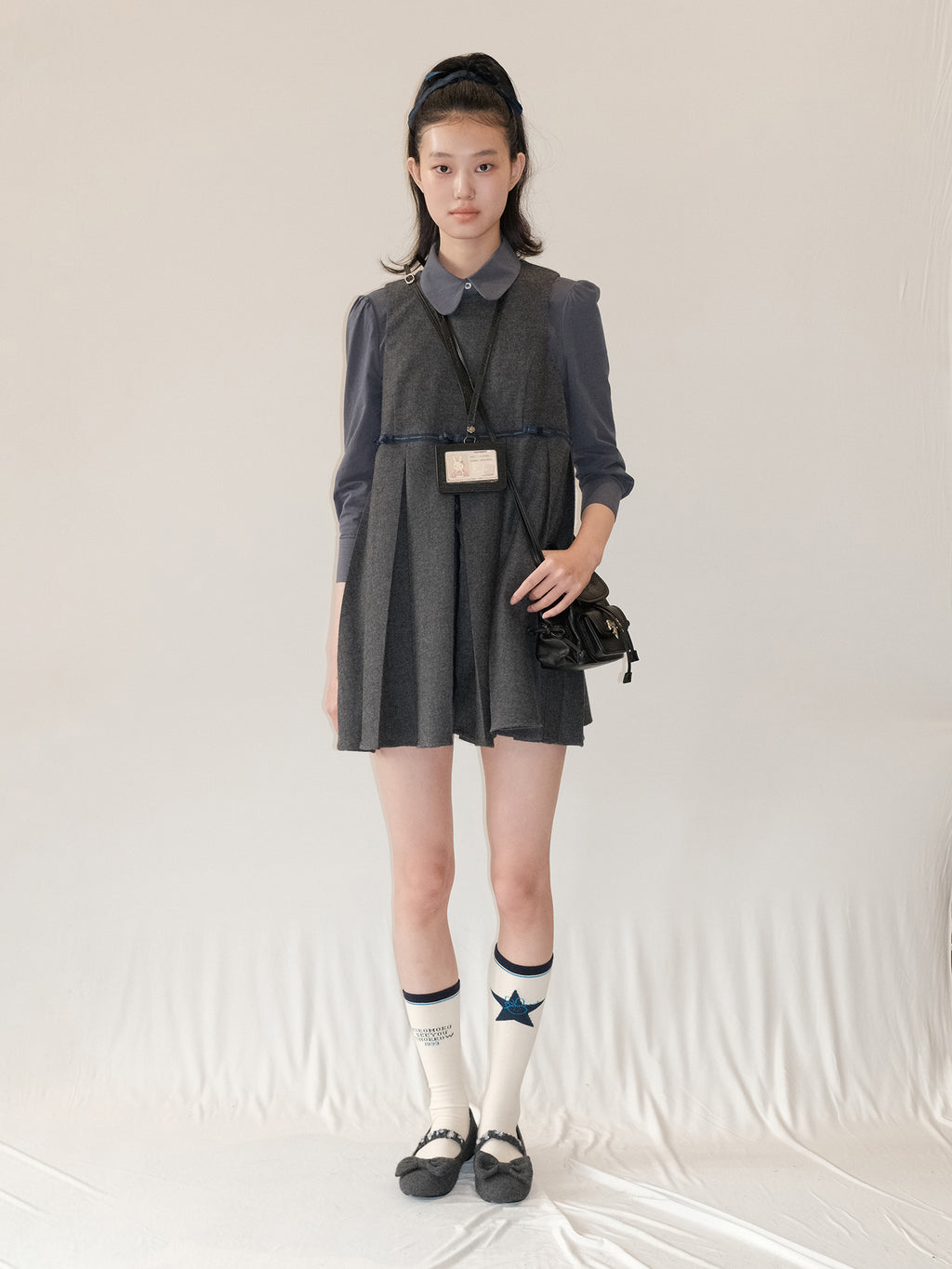 *Pleated bow-knot vest dress