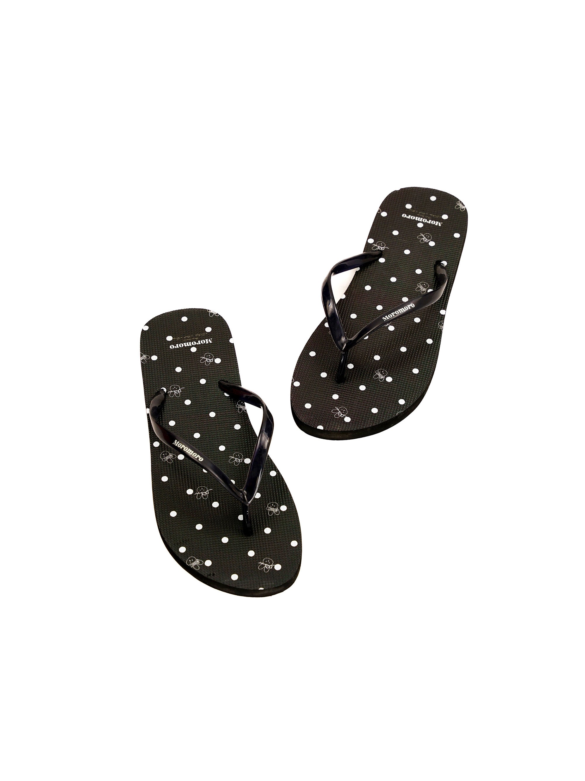 *Polka dot bunny print flip-flops